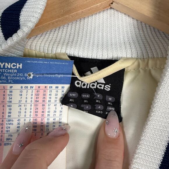 Vintage Adidas New York Yankees Bomber Light Jacket XL - Picture 7 of 7